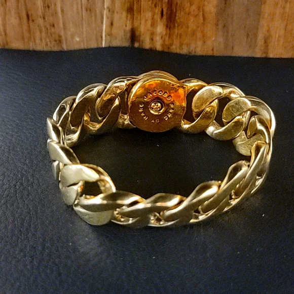 Marc By Marc Jacobs Goldtone Katie Logo Link Bracelet - Picture 6 of 9